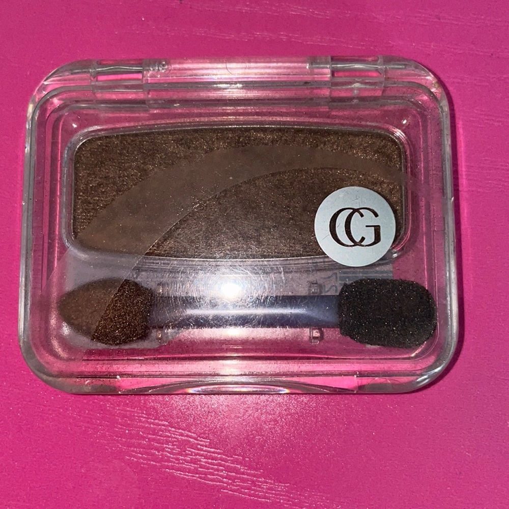 COVER GIRL EYESHADOW